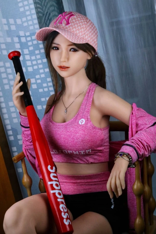 エロ可愛いシリコン美人ラブドール 制服姿の淫らな天使 神田美玲 168cm